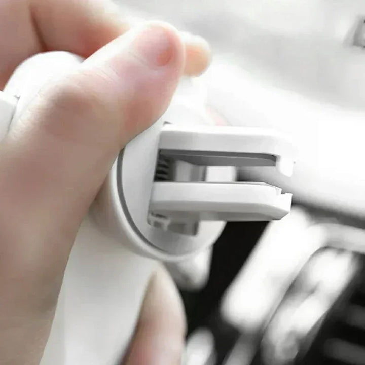 Universal Car Phone Holder – Secure Grip for Easy Navigation